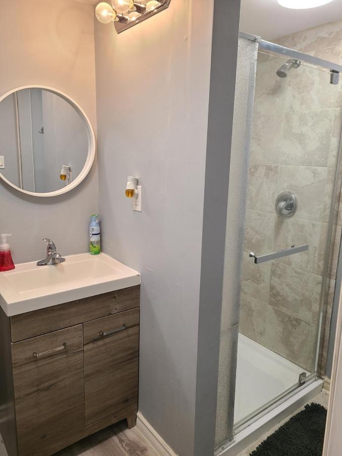 Downtown Ottawa Spacious Room Accommodation Экстерьер фото