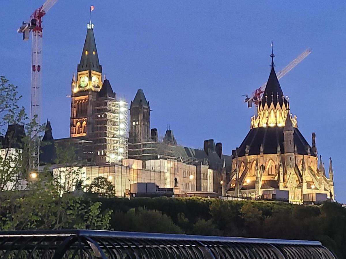 Downtown Ottawa Spacious Room Accommodation Экстерьер фото