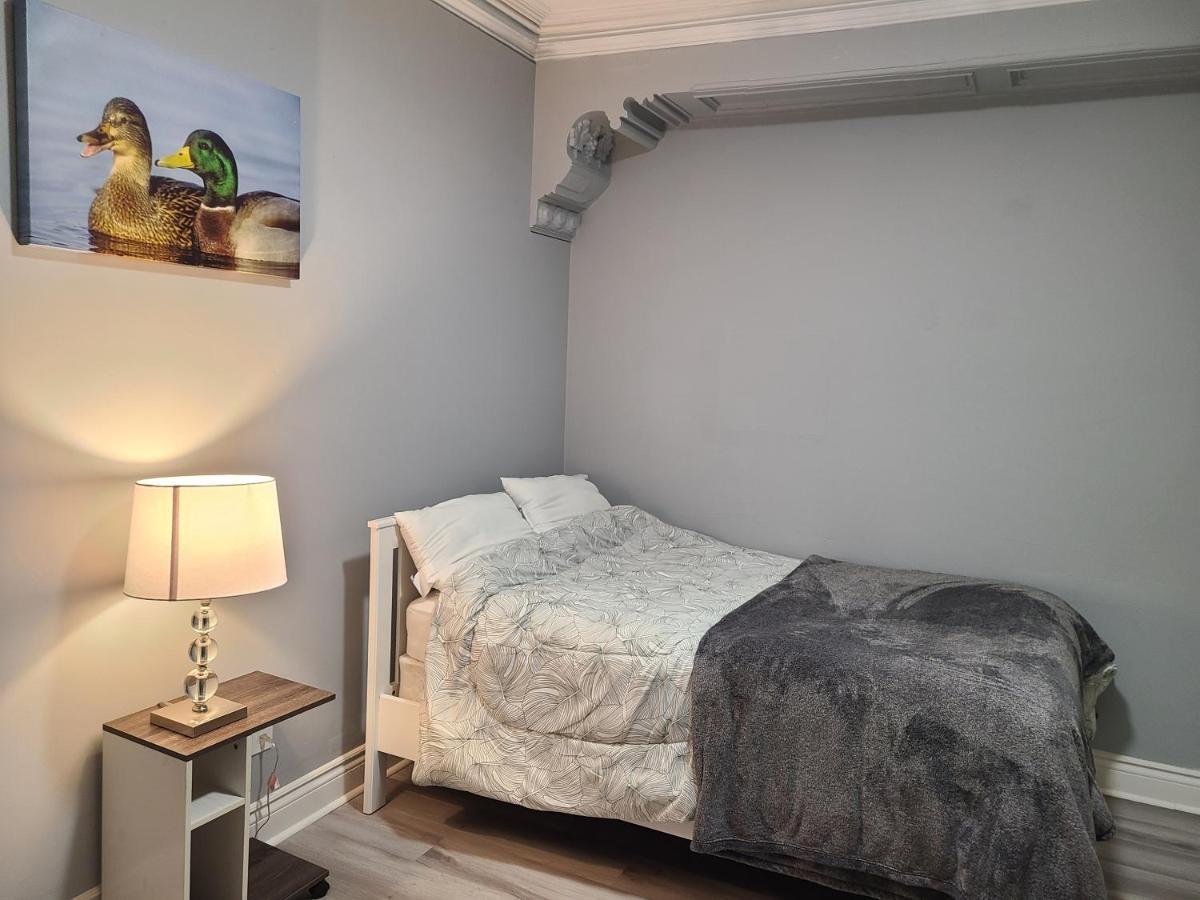 Downtown Ottawa Spacious Room Accommodation Экстерьер фото