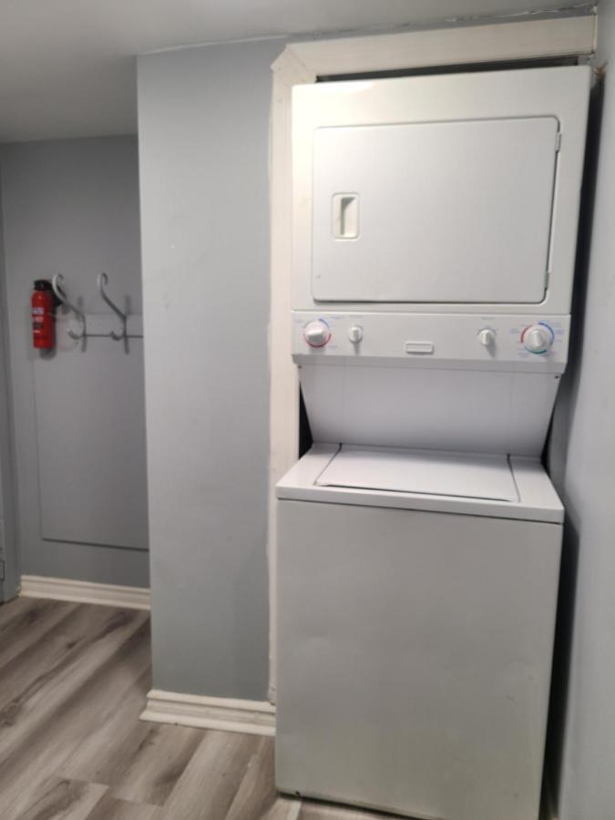 Downtown Ottawa Spacious Room Accommodation Экстерьер фото